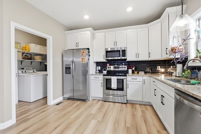 731 Mount Vernon Rd, Bethpage, TN 37022