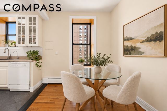370 St Nicholas Avenue PH5B, New York City, NY 10027