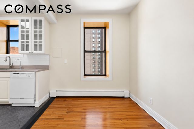 370 St Nicholas Avenue PH5B, New York City, NY 10027