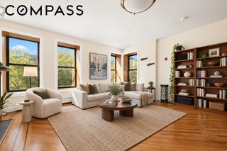 370 St Nicholas Avenue PH5B, New York City, NY 10027