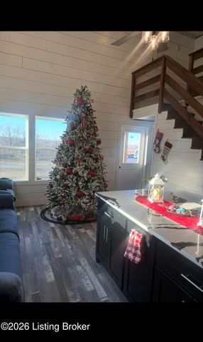 2138 Jock Rd, Bee Spring, KY 42207