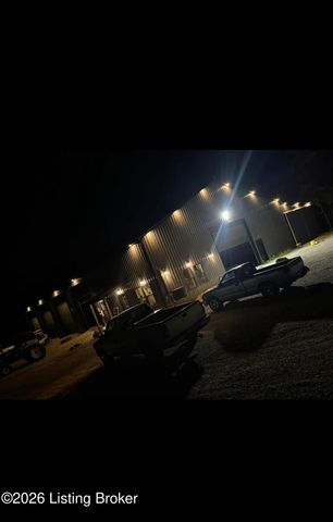 2138 Jock Rd, Bee Spring, KY 42207