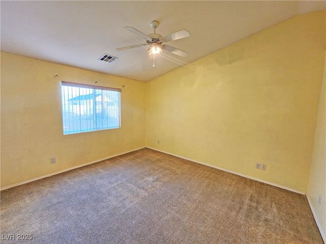 960 Lone Pine Road, Pahrump, NV 89048