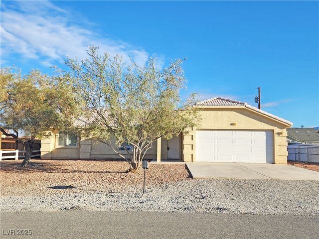 960 Lone Pine Road, Pahrump, NV 89048