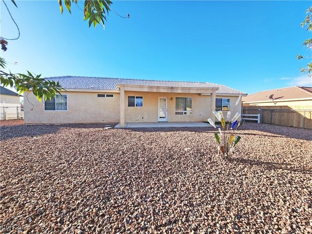 960 Lone Pine Road, Pahrump, NV 89048