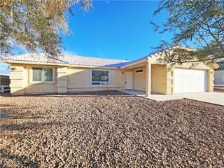 960 Lone Pine Road, Pahrump, NV 89048