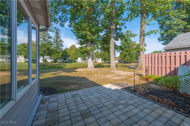 1872 Candlewood Drive, Avon, OH 44011