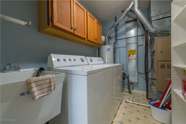 1872 Candlewood Drive, Avon, OH 44011