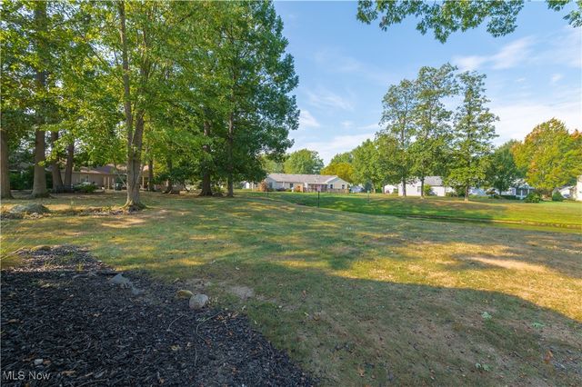 1872 Candlewood Drive, Avon, OH 44011