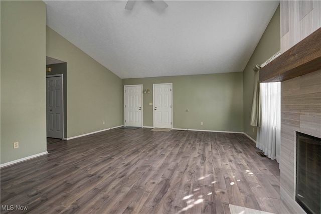 1872 Candlewood Drive, Avon, OH 44011