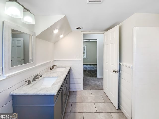 6296 Flamingo Way, Morrow, GA 30260