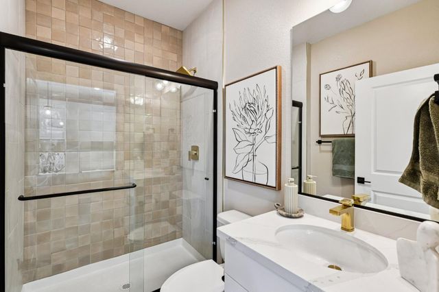 8631 Starburst Way, Sacramento, CA 95823