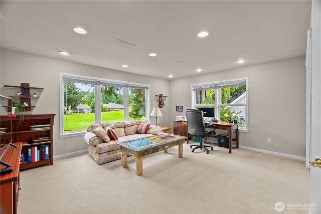 6543 Turnberry Lane SE, Olympia, WA 98501