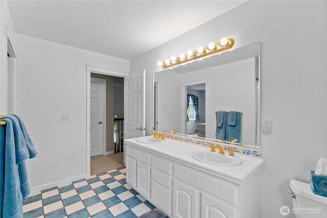6543 Turnberry Lane SE, Olympia, WA 98501