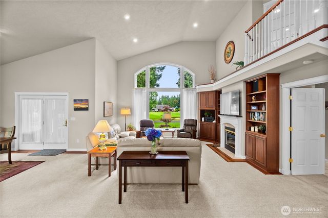 6543 Turnberry Lane SE, Olympia, WA 98501