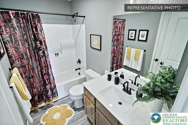 3224 Tepes Drive Lot 175, Allen Twp, PA 18067