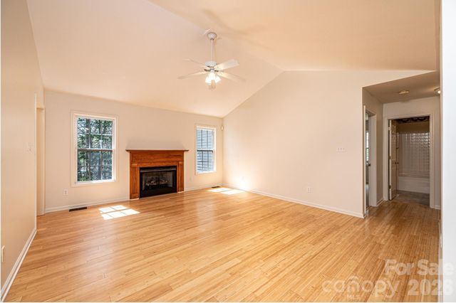 3410 Overbrook Drive, Conover, NC 28613