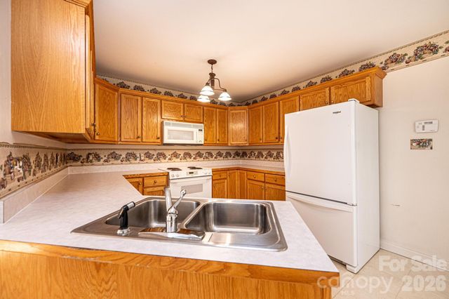 3410 Overbrook Drive, Conover, NC 28613