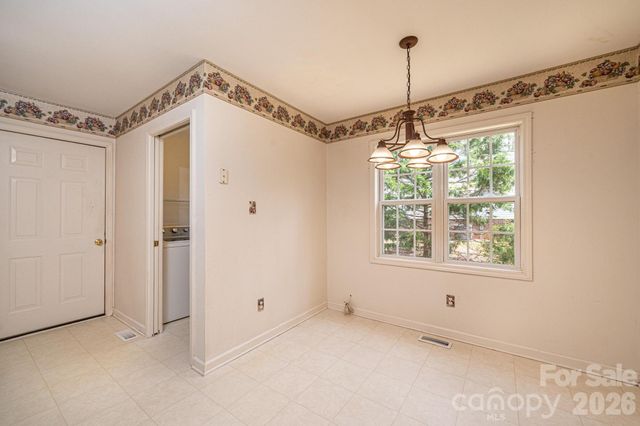 3410 Overbrook Drive, Conover, NC 28613