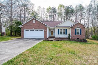 3410 Overbrook Drive, Conover, NC 28613