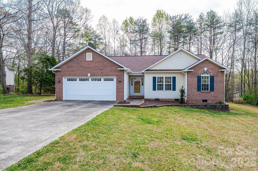 3410 Overbrook Drive, Conover, NC 28613