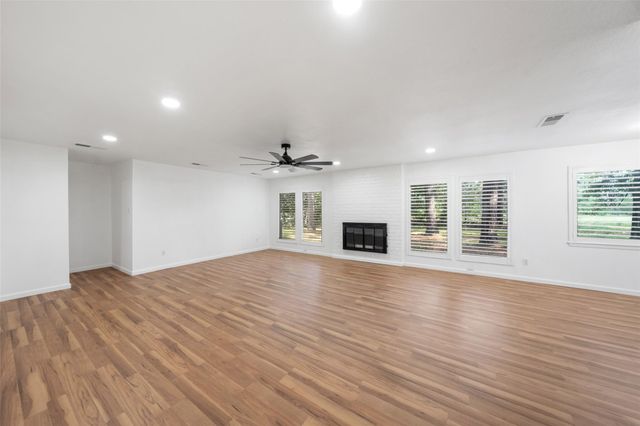 1303 Mustang Trail, Houston, TX 77339