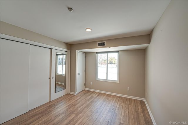 27 El Camino Court 27, Coram, NY 11727