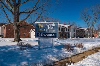 27 El Camino Court 27, Coram, NY 11727