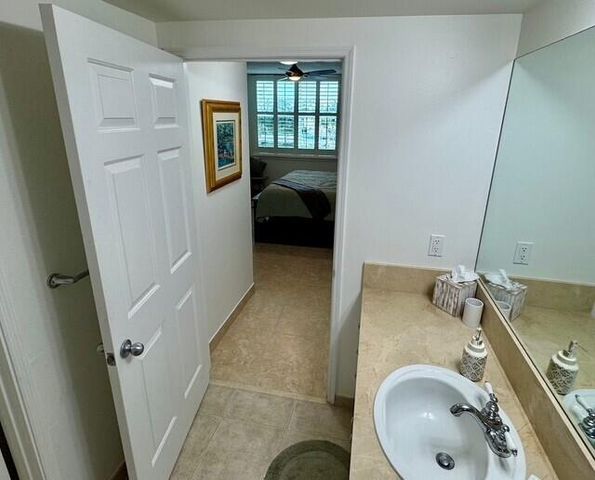 625 Casa Loma Boulevard 304, Boynton Beach, FL 33435
