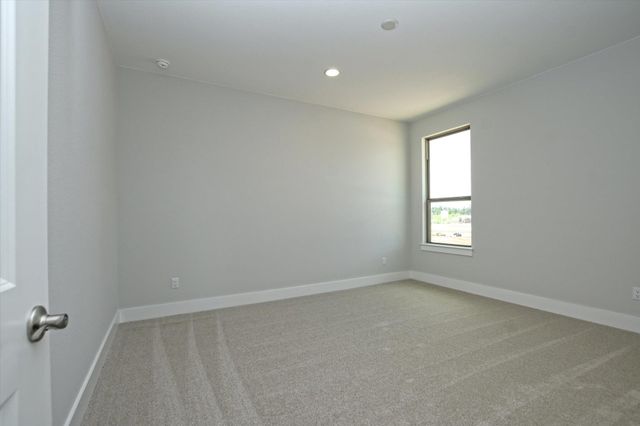 2949 Redwood GRV, Leander, TX 78641