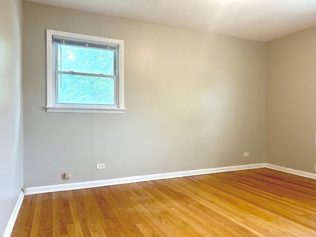 529 E 166th Place, South Holland, IL 60473