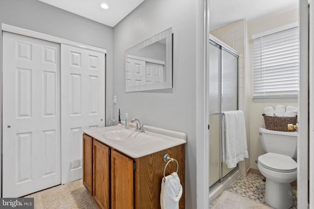 26 PEBBLE DR, Horsham, PA 19044