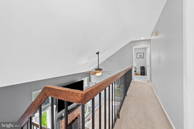 26 PEBBLE DR, Horsham, PA 19044