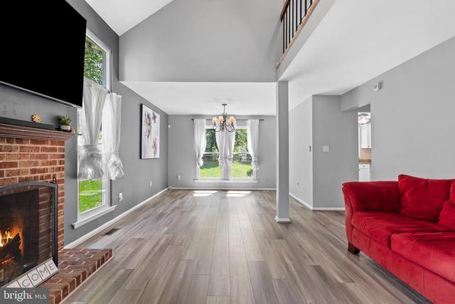 26 PEBBLE DR, Horsham, PA 19044