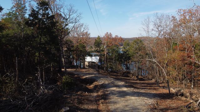 1350 Backwoods Rd, Cedarcreek, MO 65627