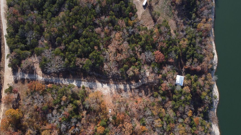 1350 Backwoods Rd, Cedarcreek, MO 65627