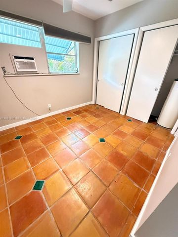 1151 NE 18th St 5, Fort Lauderdale, FL 33305
