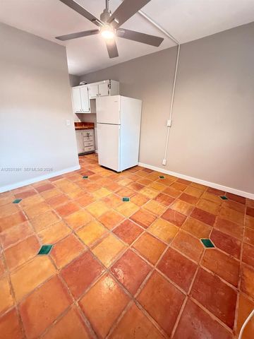 1151 NE 18th St 5, Fort Lauderdale, FL 33305