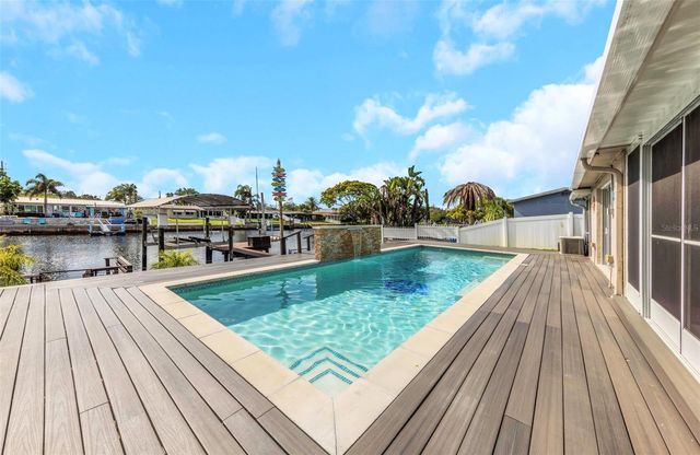 12804 2ND ISLE, Hudson, FL 34667