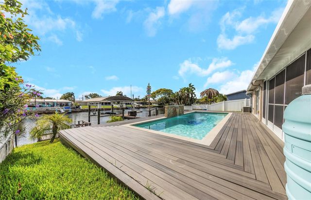 12804 2ND ISLE, Hudson, FL 34667