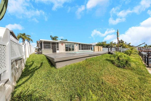 12804 2ND ISLE, Hudson, FL 34667