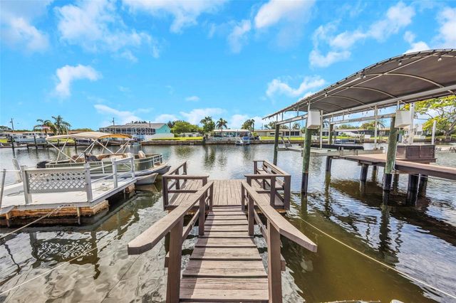 12804 2ND ISLE, Hudson, FL 34667