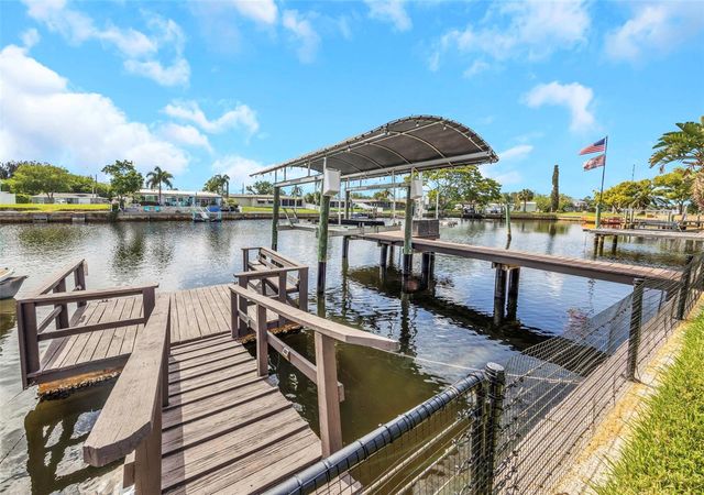 12804 2ND ISLE, Hudson, FL 34667