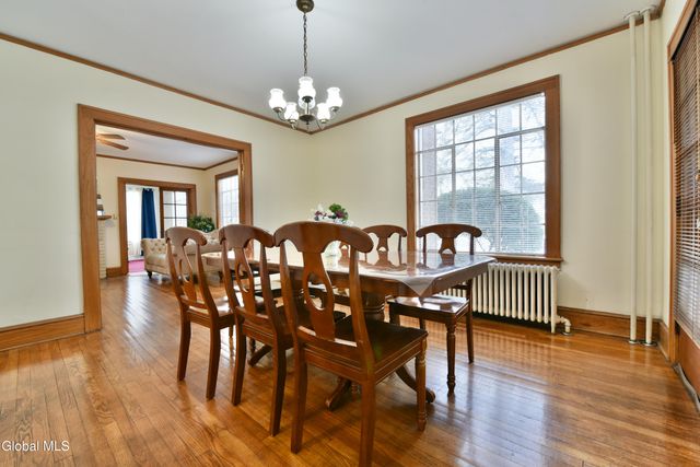 194 S Main Avenue, Albany, NY 12208