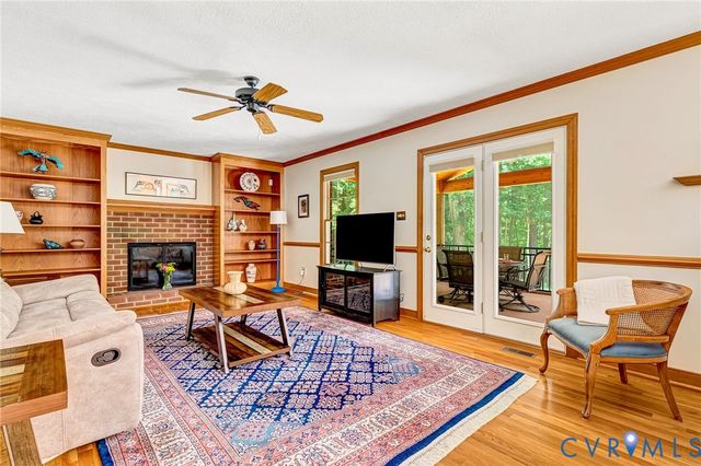 11494 Riveredge Rd, Doswell, VA 23047