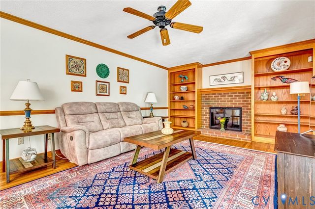 11494 Riveredge Rd, Doswell, VA 23047