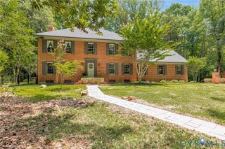 11494 Riveredge Rd, Doswell, VA 23047