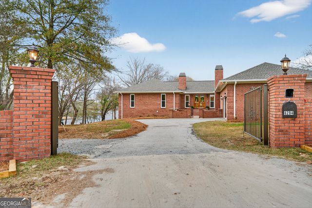 8294 Shelley Trail, Macon, GA 31220