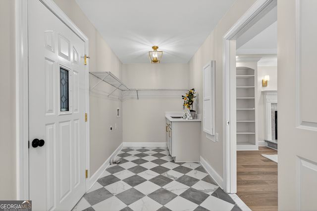 8294 Shelley Trail, Macon, GA 31220