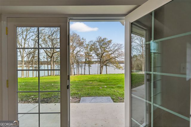 8294 Shelley Trail, Macon, GA 31220